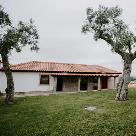 Дом отдыха Penedo Village